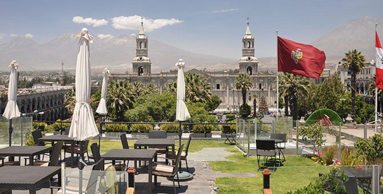Katari Hotel At Plaza De Armas Arequipa Kültér fotó