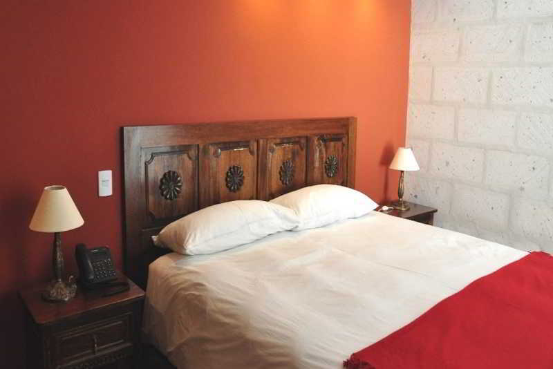Katari Hotel At Plaza De Armas Arequipa Kültér fotó