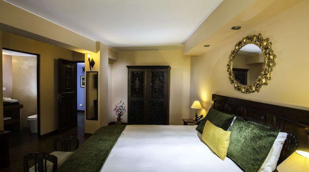 Katari Hotel At Plaza De Armas Arequipa Kültér fotó