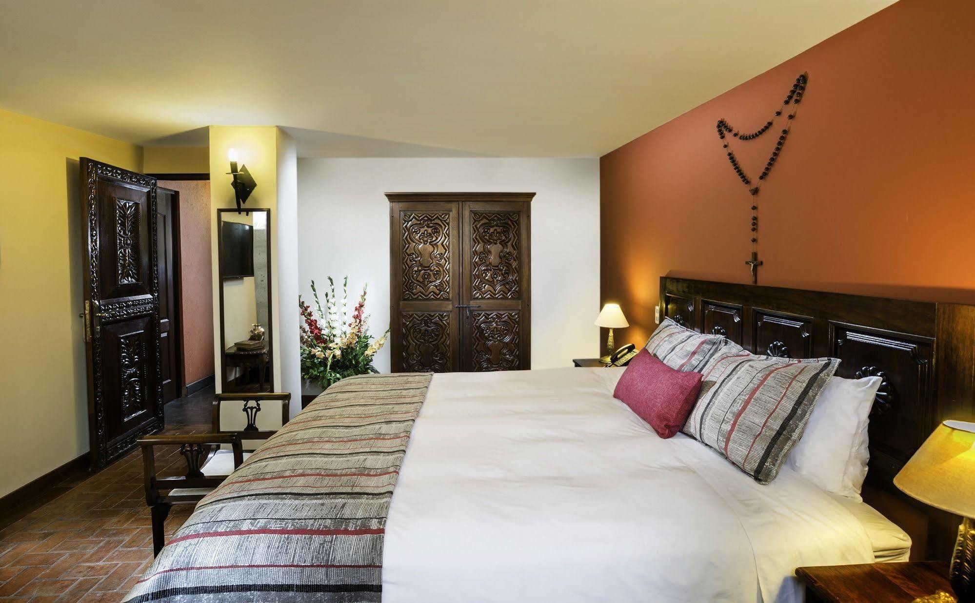 Katari Hotel At Plaza De Armas Arequipa Kültér fotó